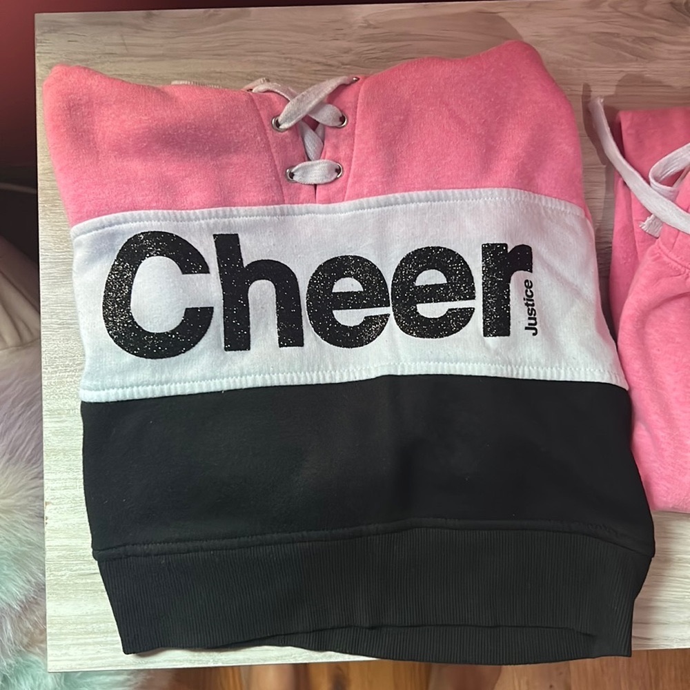 SOLD……..Girls Justice  size 7/8 matching set